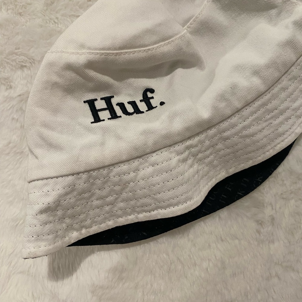 HUF F*uck It Embroidered Logo Bucket Hat White Black
